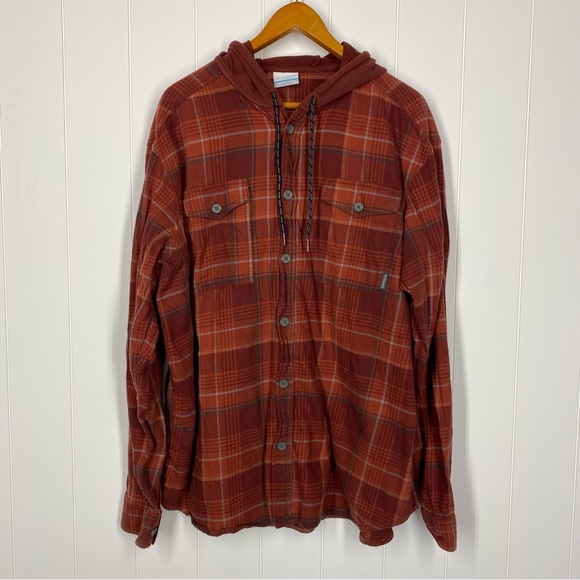 Columbia Men's Plaid Hooded Flannel Shirt - Picture 1 of 10